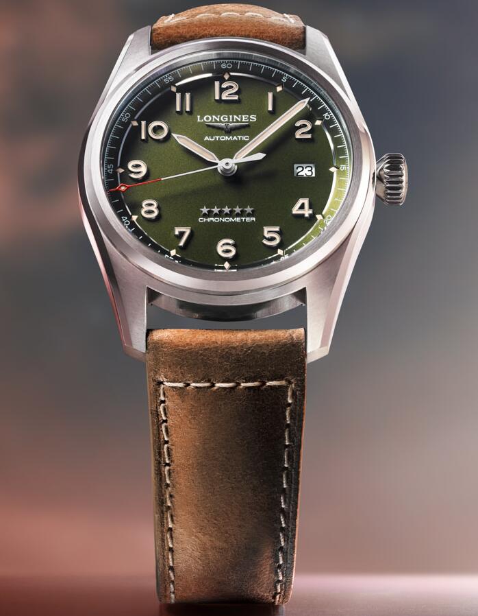 Online replica watches become distinctive with green colored dials.